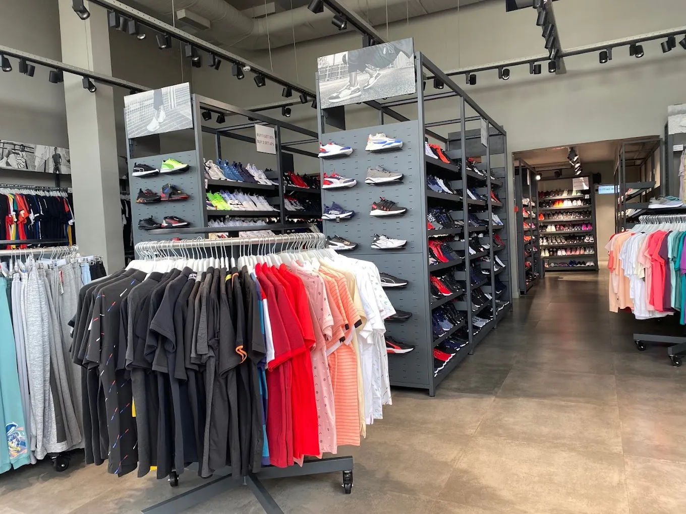 PUMA Store
